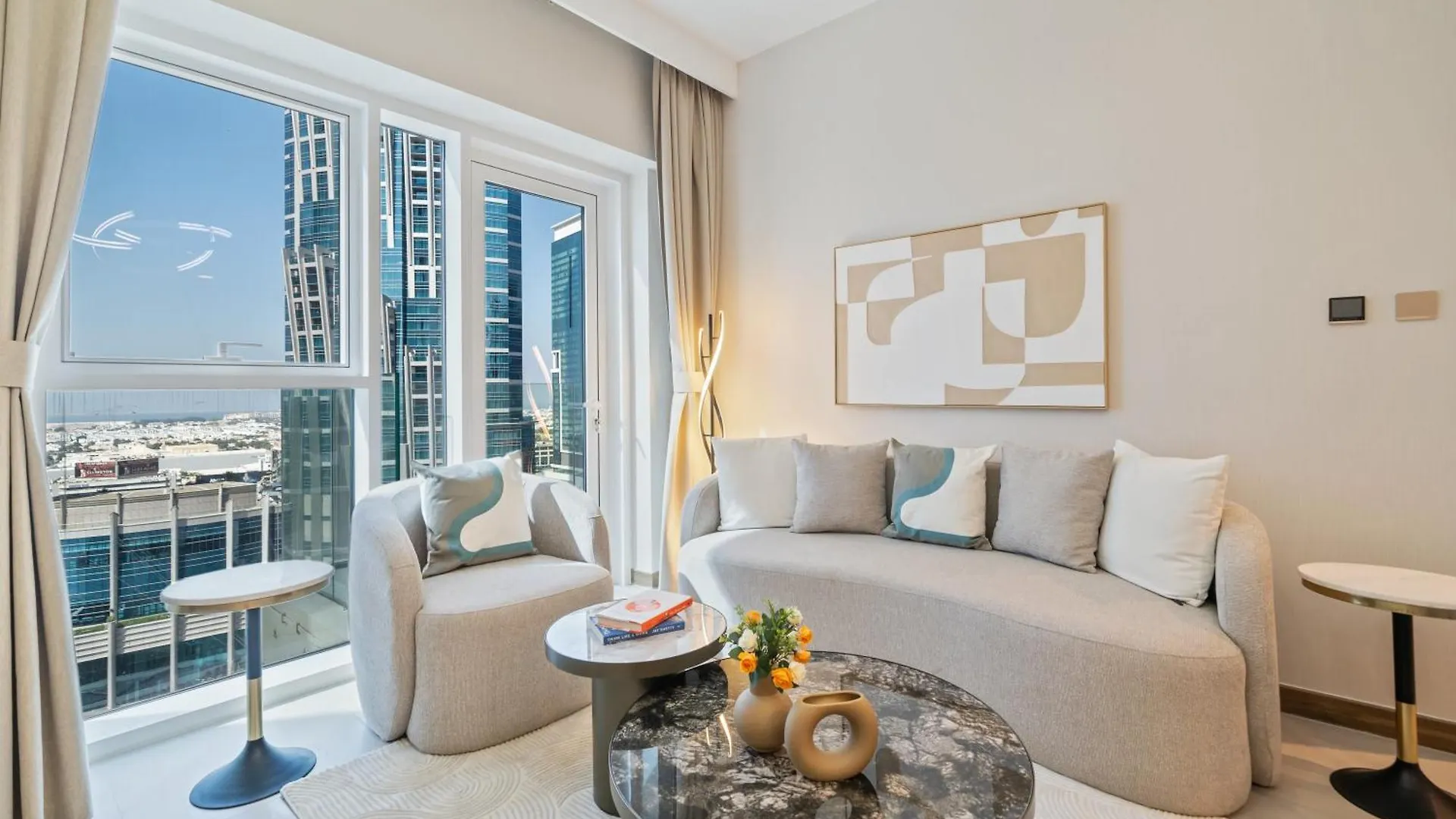 Designer 1Br Missoni Apt Newly Built And Fully Equipped Dubai